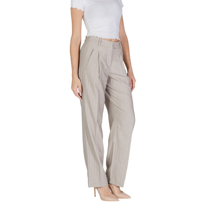 Vero Moda  Women Trousers